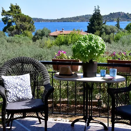 Apartman Philippos 1 *