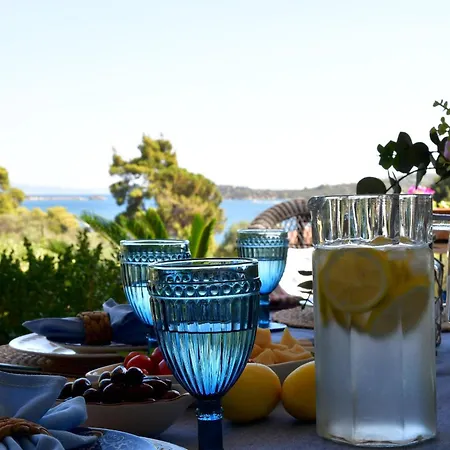 Philippos 1 아파트 *