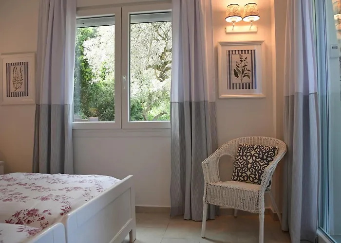 Philippos 1 * Diaporos